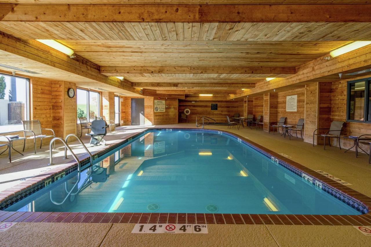 Hampton Hotel 3*