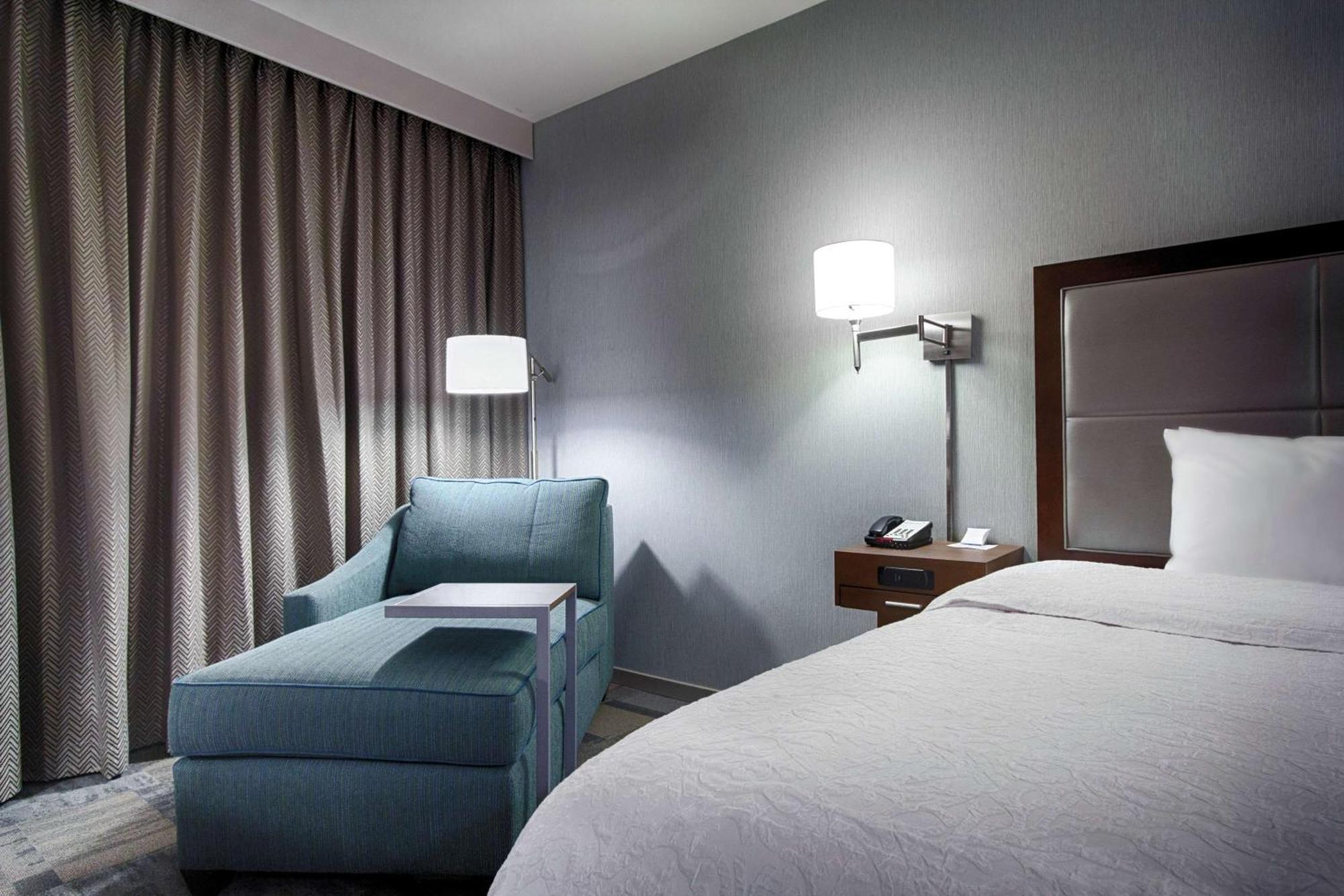 Hotel Hampton Salina