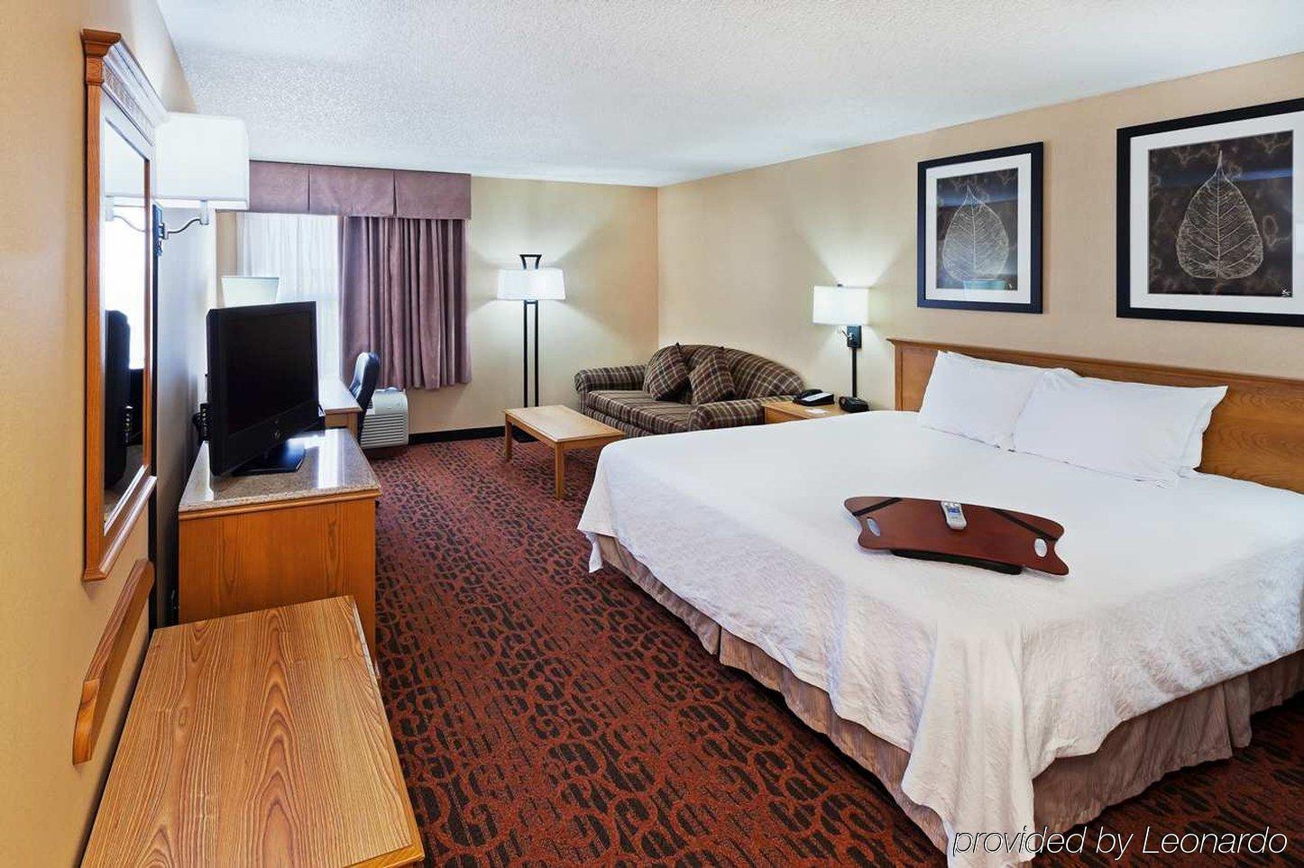 Hotel Hampton 3*